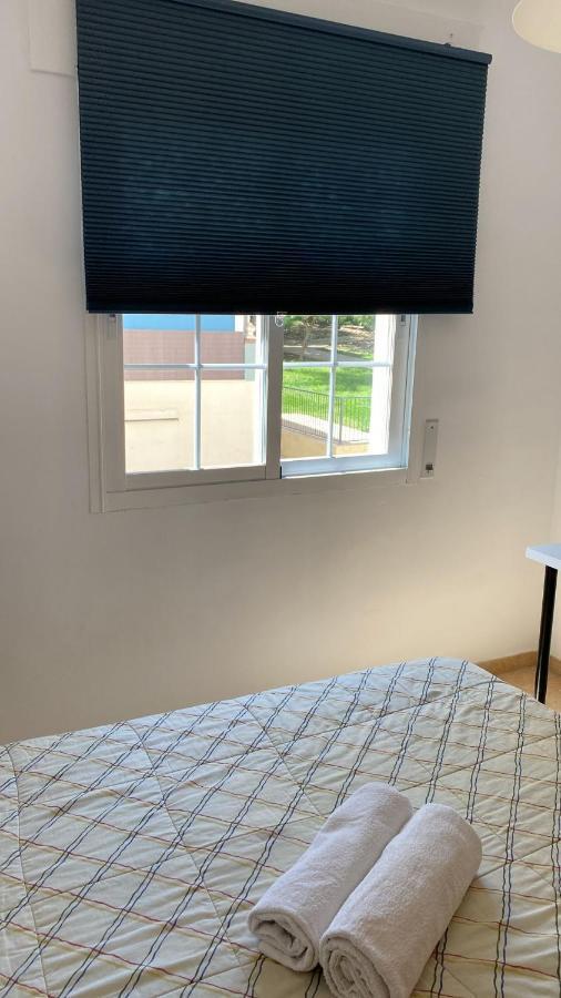 Habitacion Grande Con Bano Privado En Coin A 30Km De La Playa エクステリア 写真
