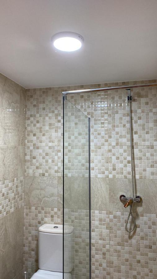 Habitacion Grande Con Bano Privado En Coin A 30Km De La Playa エクステリア 写真